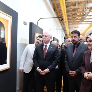 Bakanımız Göktaş, İstanbul'da "Hikayenin Geri Kalanı" isimli fotoğraf sergisinde konuştu - fotoğraf 1