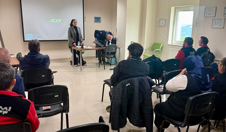 Kastamonu Havalimanı Müdürlüğü Personellerine Koruyucu Aile Hizmet Modeli Tanıtımı