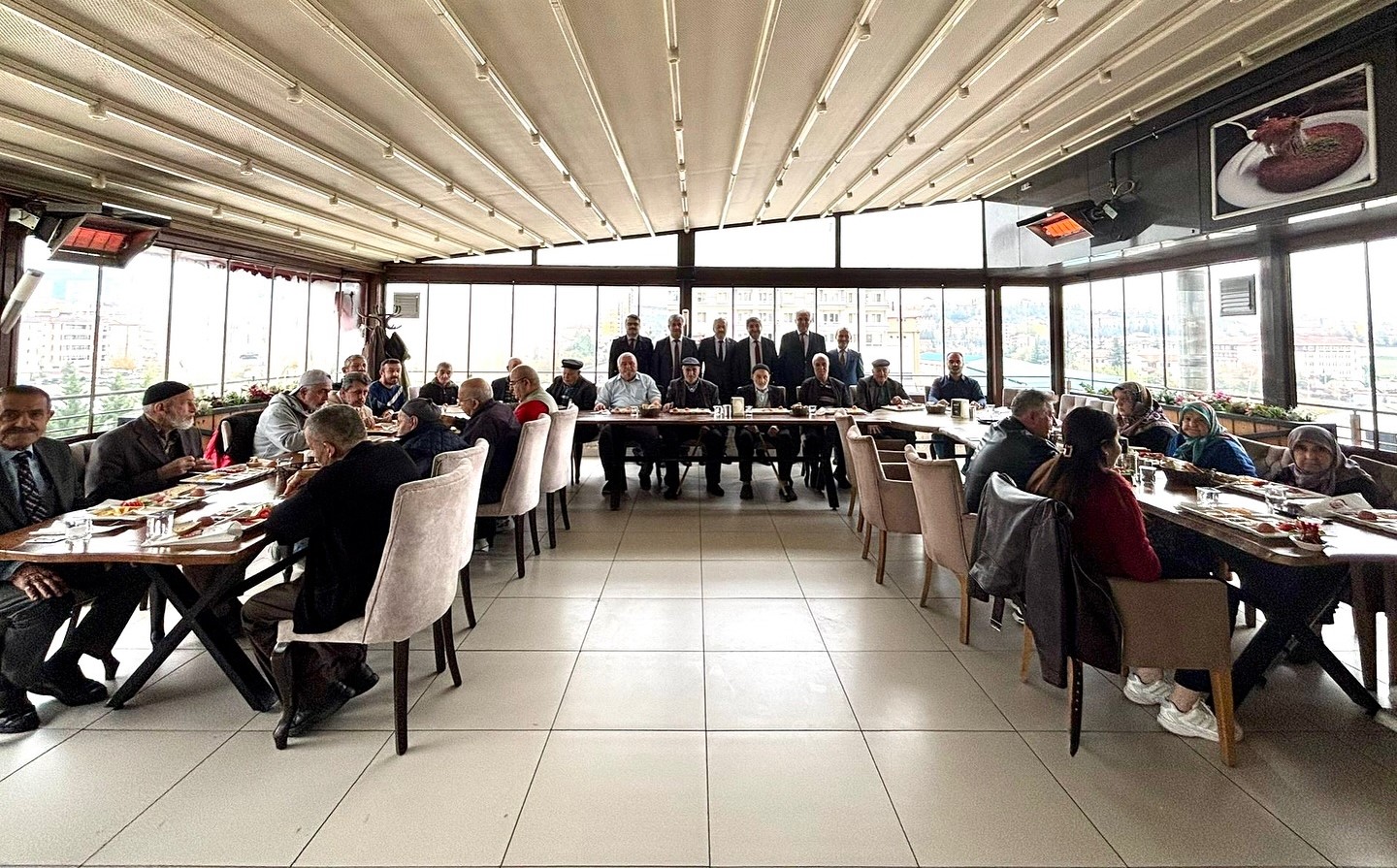 Büyüklerimizle Anlamlı Kahvaltı Etkinliği