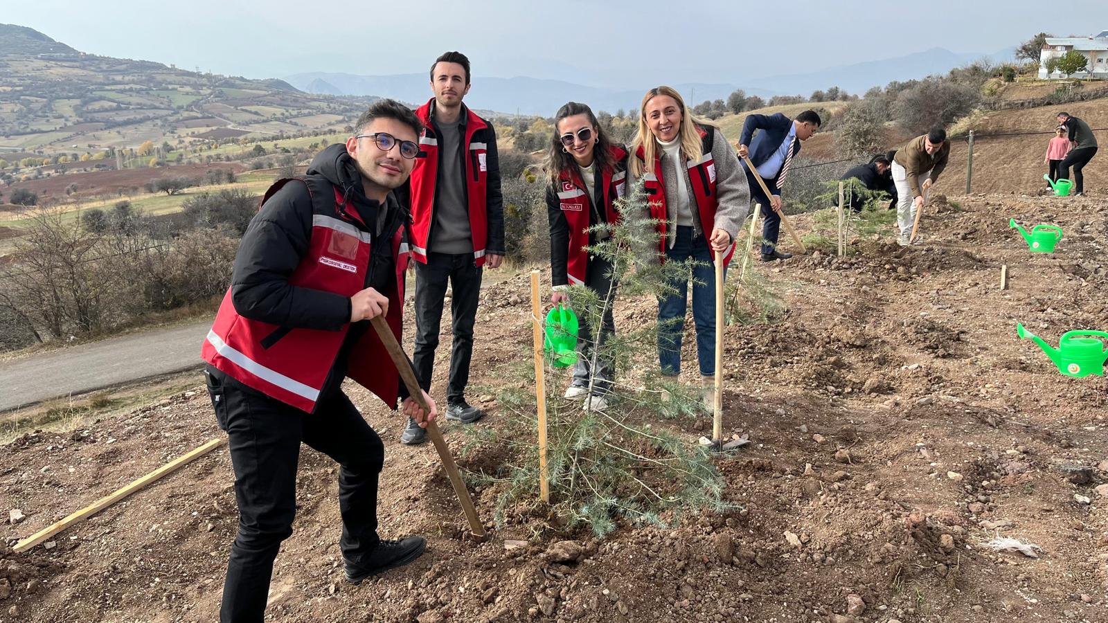 Geleceğe Umut Tohumları: Fidan Dikim Etkinliği