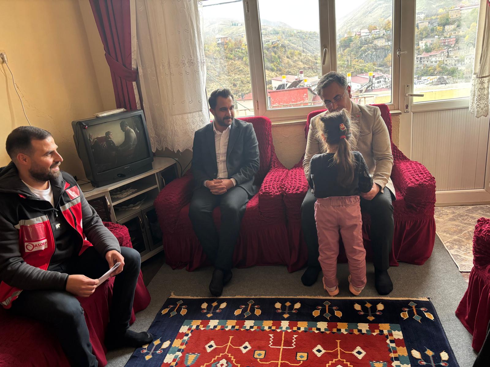 "Ailemiz Geleceğimiz" diyerek çıktığımız bu anlamlı yolda, her ziyaret bir gönül kapısını aralıyor