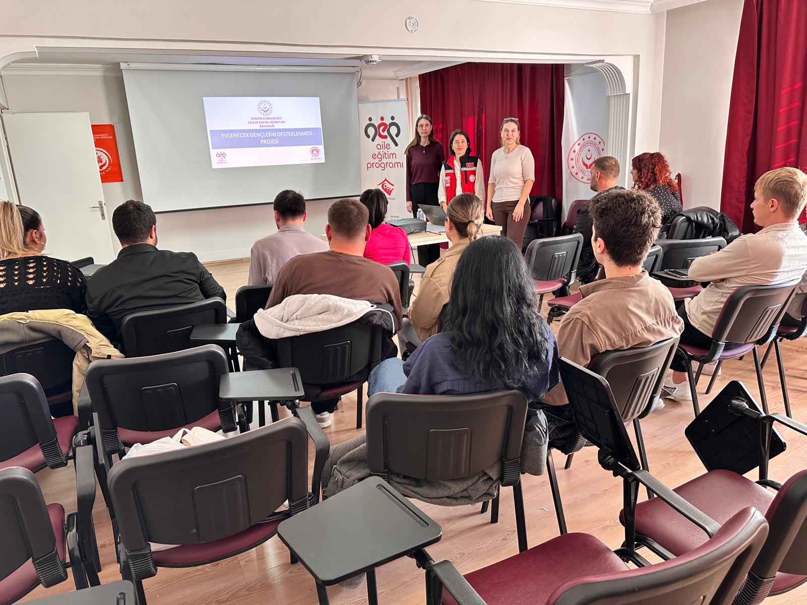 Evlilik Öncesi Eğitimi Verildi.