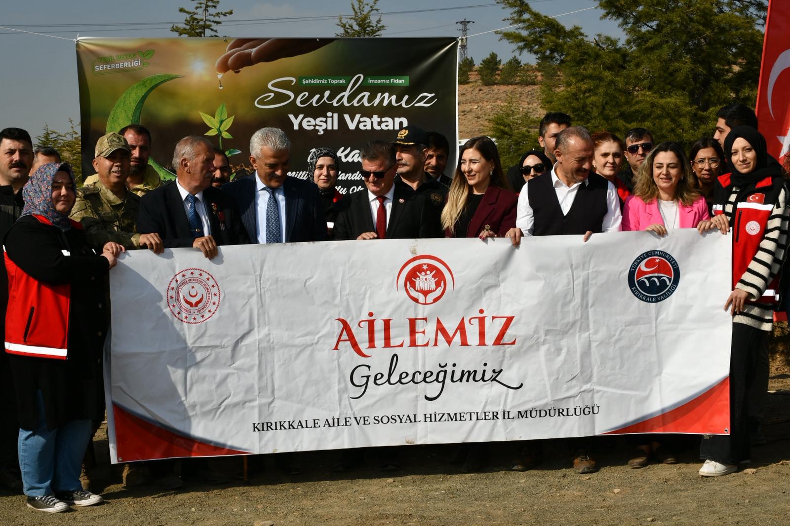 11 Kasım Milli Ağaçlandırma Günü kapsamında, “Ailecek Ağaç Dikme Etkinliği” gerçekleştirildi.