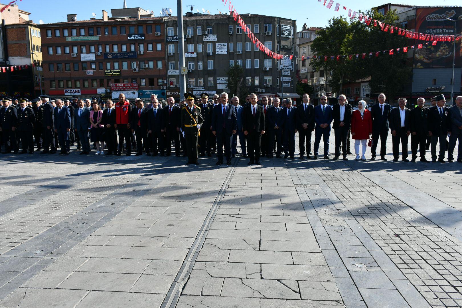 30 Ağustos Zafer Bayramı’nın 103. Yıldönümü dolayısıyla ilimizde programlar düzenlendi.
