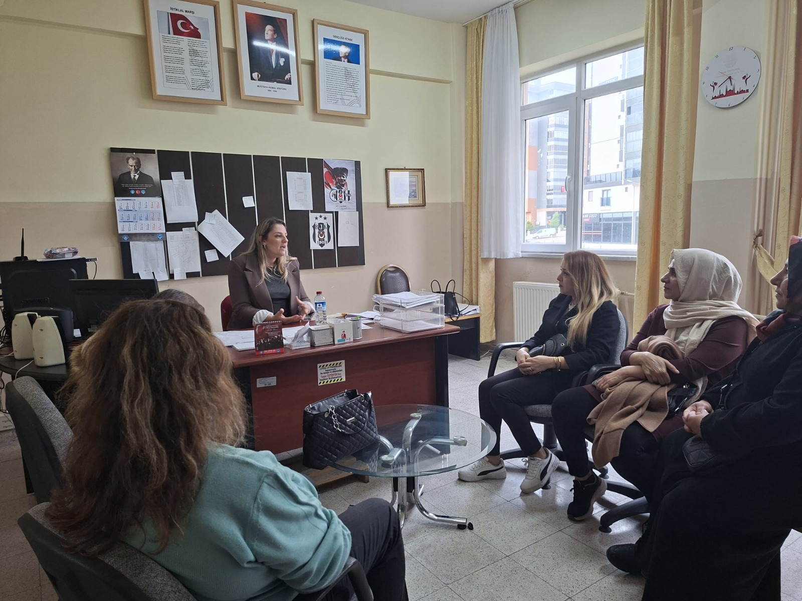 Aile ve İletişim Eğitimi Verildi.