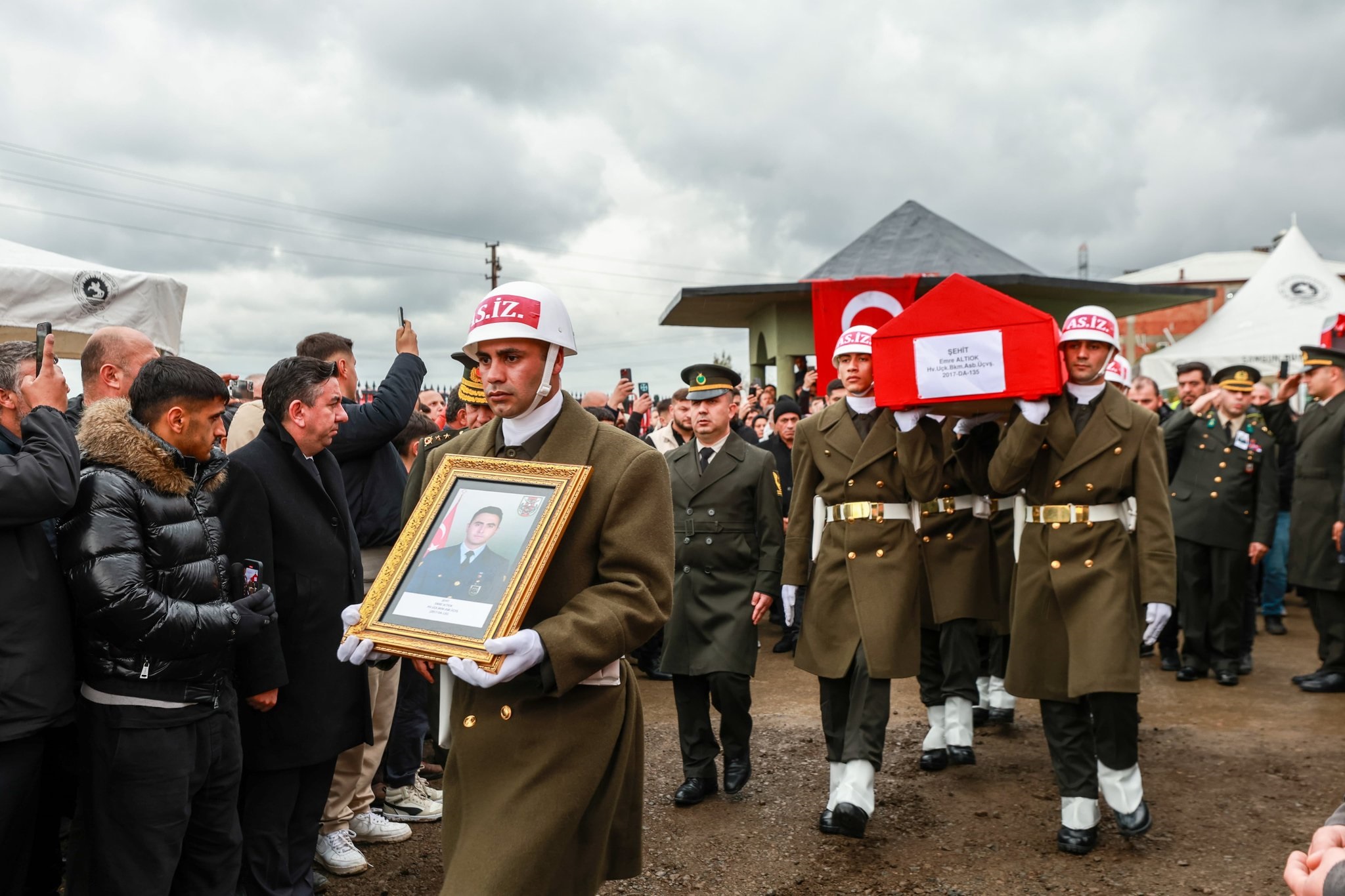 Şehidimiz Astsubay Üstçavuş Emre Altıok’a Son Görev: Samsun’da Hakk’a Uğurlandı  