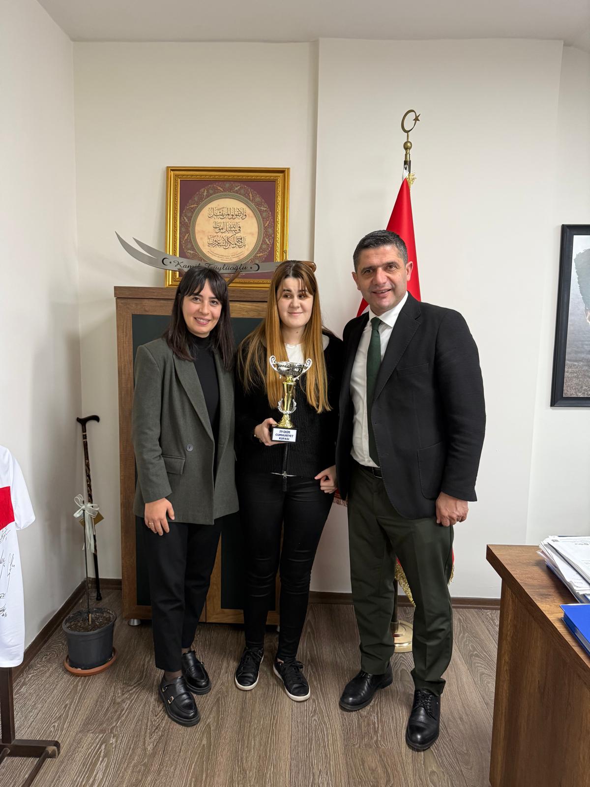 29 Ekim Cumhuriyet Bayramı Münasebetiyle Düzenlenen Goalball Müsabakası Kupayla Sonuçlandı.