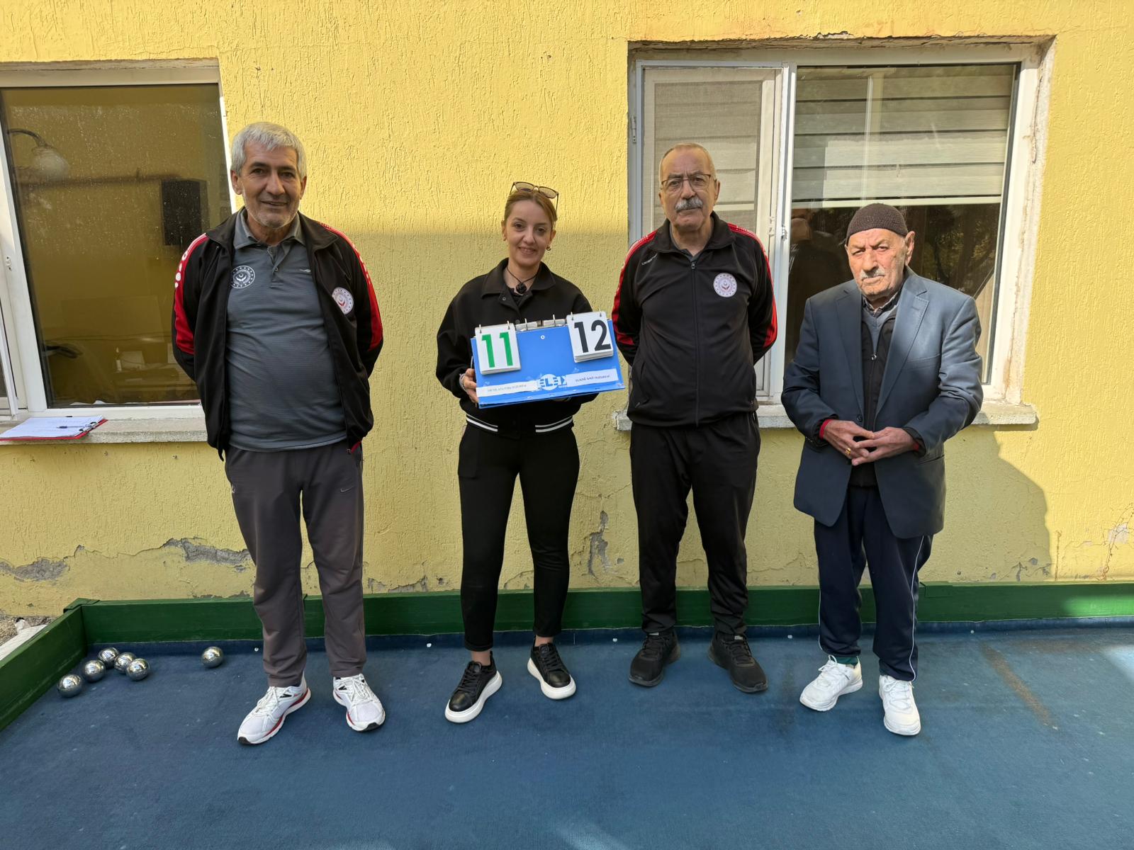 Bocce maçı için Erzincan 100.Yıl Huzurevi Yaşlı Bakım ve Rehabilitasyon Merkezi kıymetli  büyüklerimizi ağırladı. 