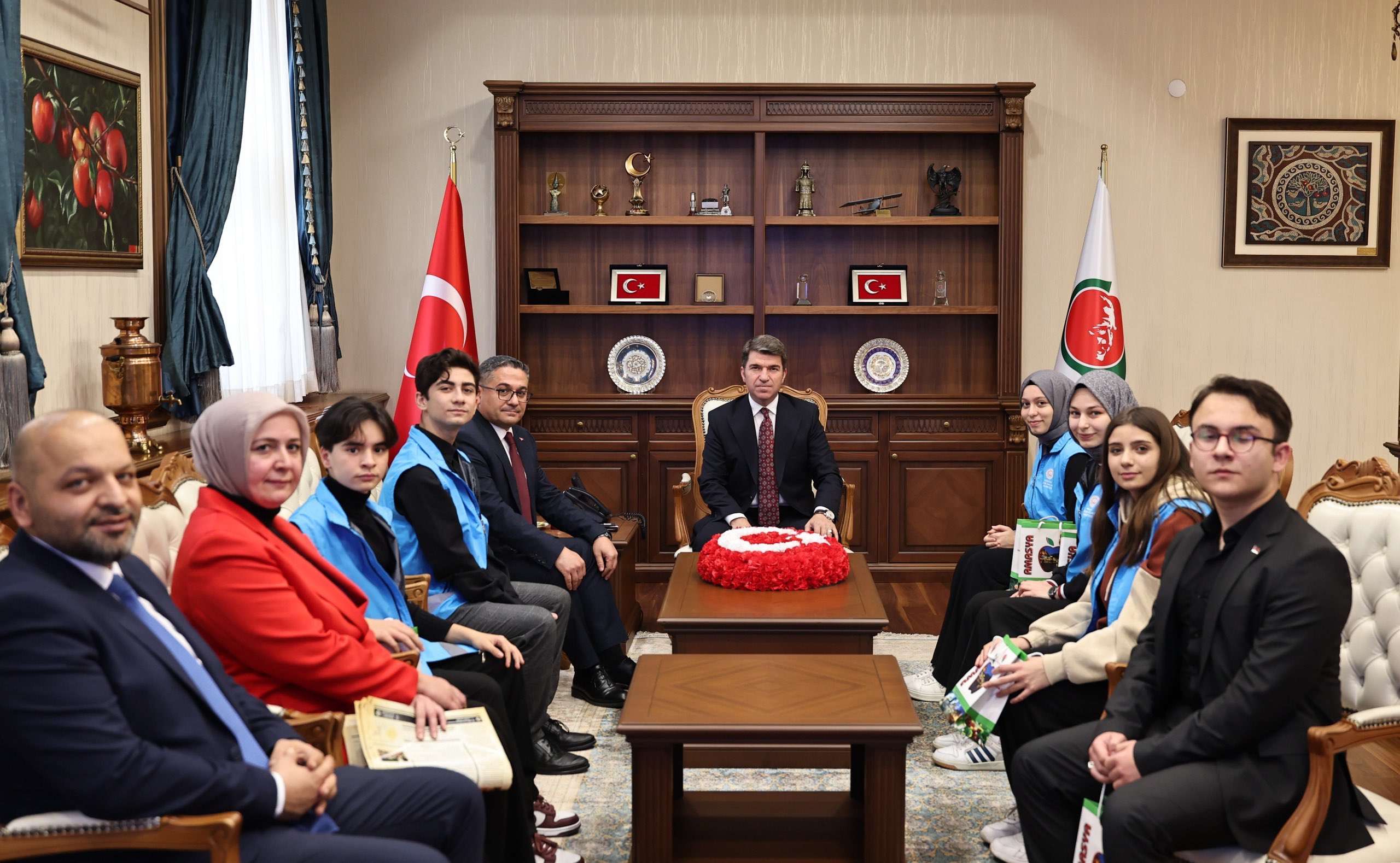 20 Kasım Dünya Çocuk Hakları Günü Sayın Valimiz Önder BAKAN'ı ziyaret.