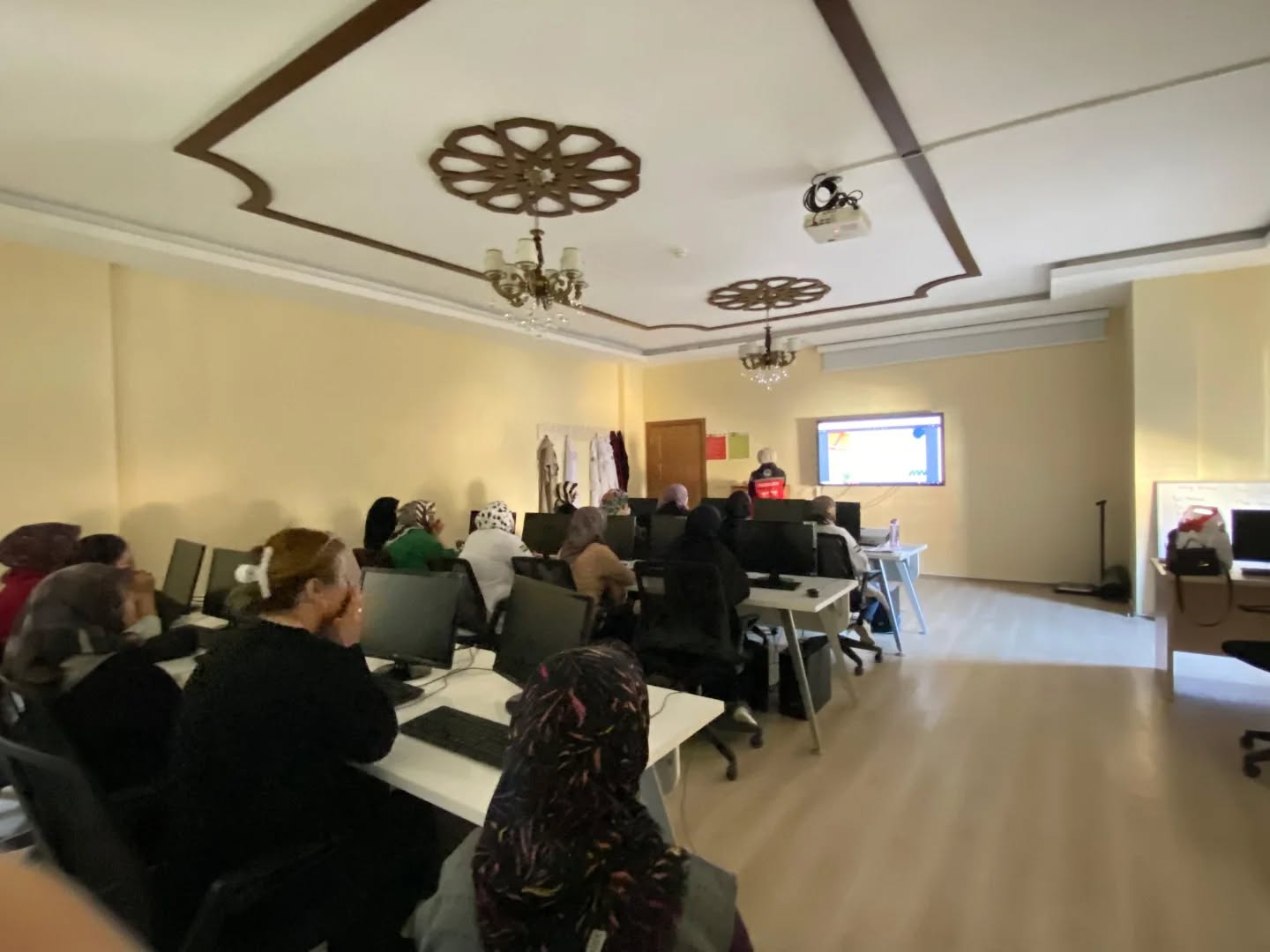 Ailenin Önemi ve Aile Yaşamında Ebeveynleri Rolü Hakkında Eğitim Gerçekleştirildi