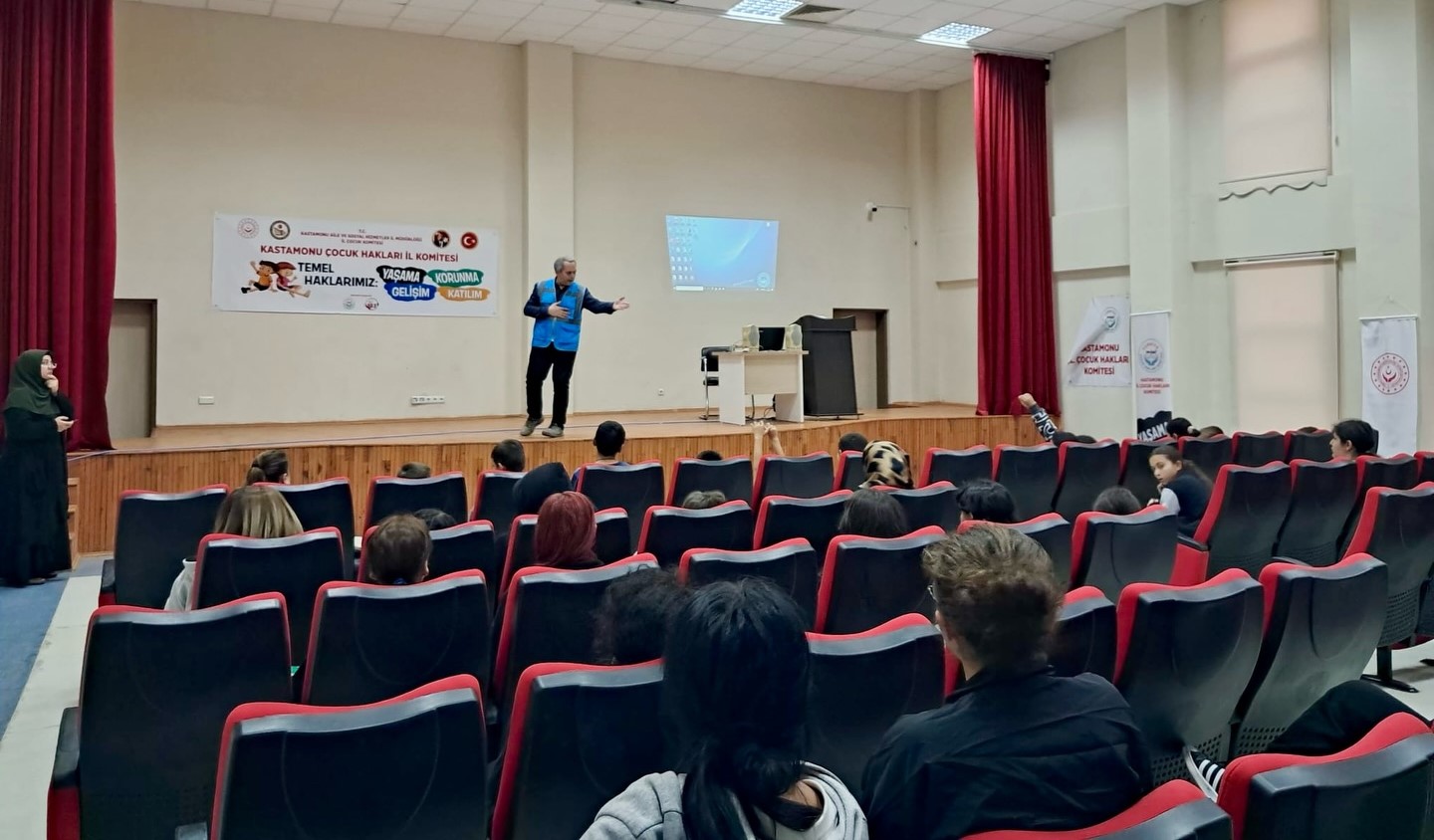 Çocuk Evleri Sitesi’nde ‘Dünya Çocuk Hakları Günü’ Etkinliği 