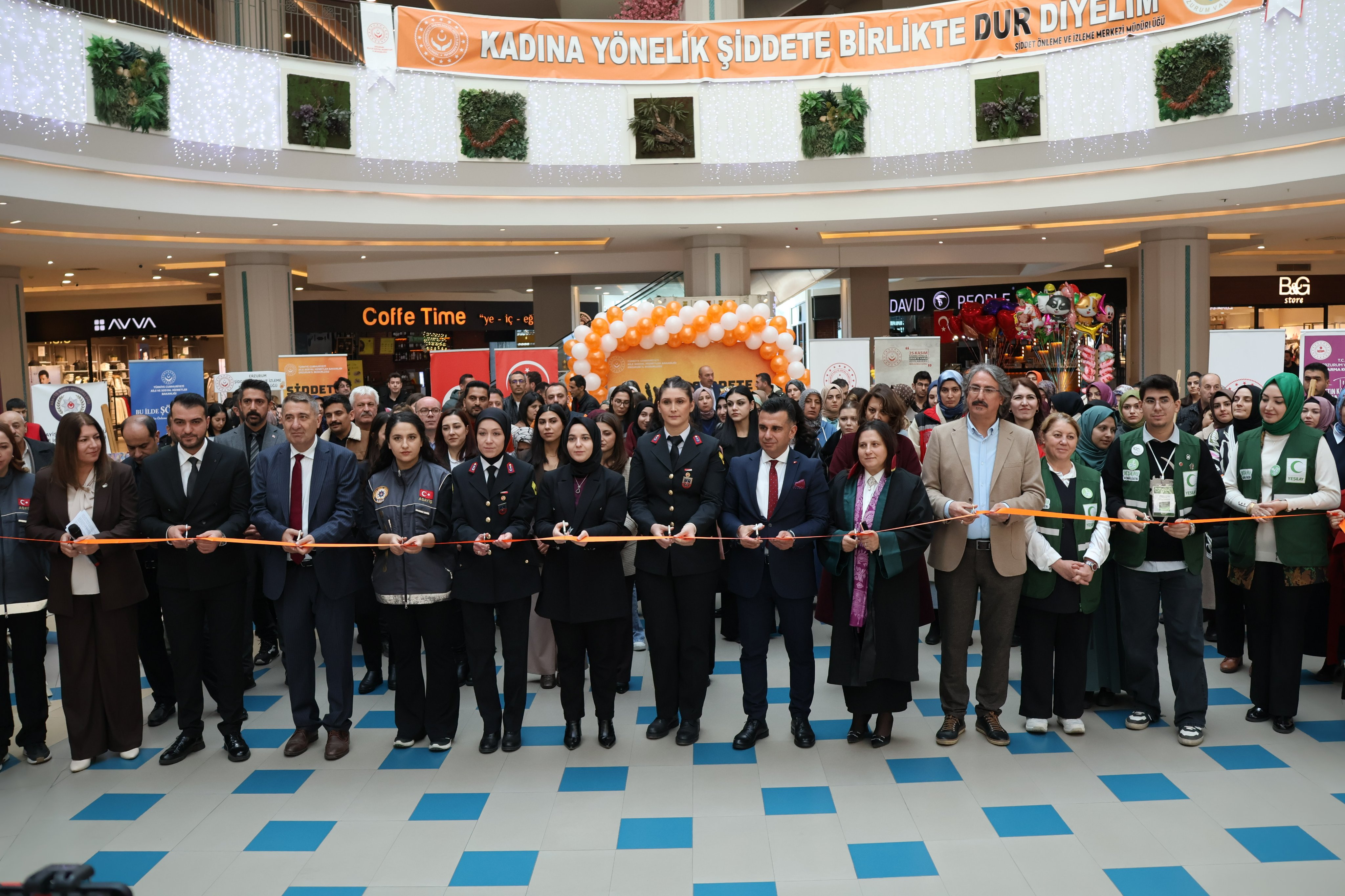 “25 Kadın 25 Hikâye” Resim Sergisi ve Tanıtım Etkinlikleri