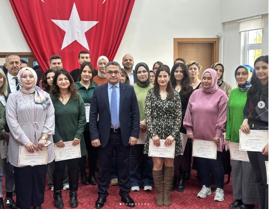  “Çocuk Koruma Alanında Çalışan Meslek Elemanlarına Yönelik Karar Destek Mekanizmalarının Güçlendirilmesi Eğitimi”