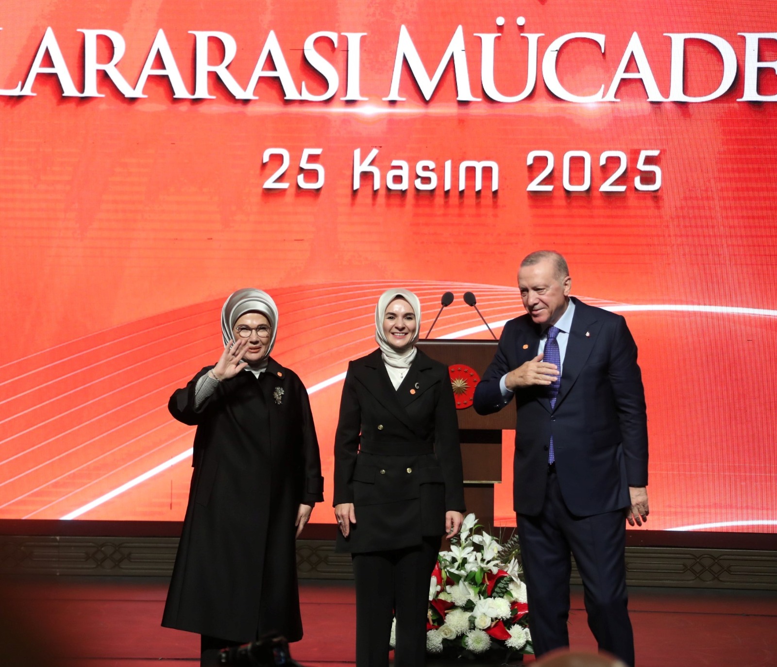 Cumhurbaşkanı Erdoğan ve Bakanımız Göktaş, "Kadına Yönelik Şiddete Karşı Uluslararası Mücadele Günü" programına katıldı