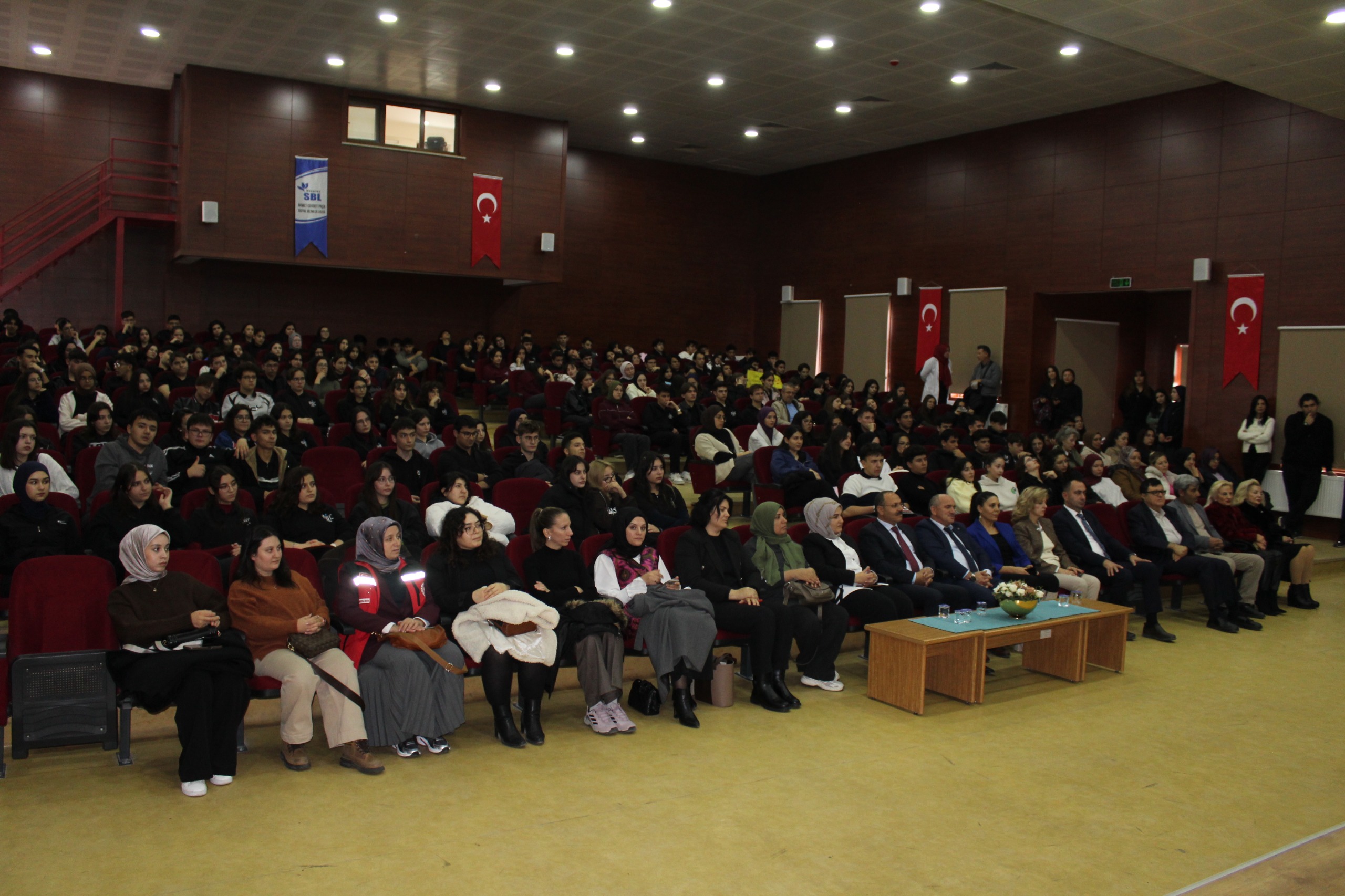 📍 Ahmet Cevdet Paşa Sosyal Bilimler Lisesi – Münazara Etkinliği