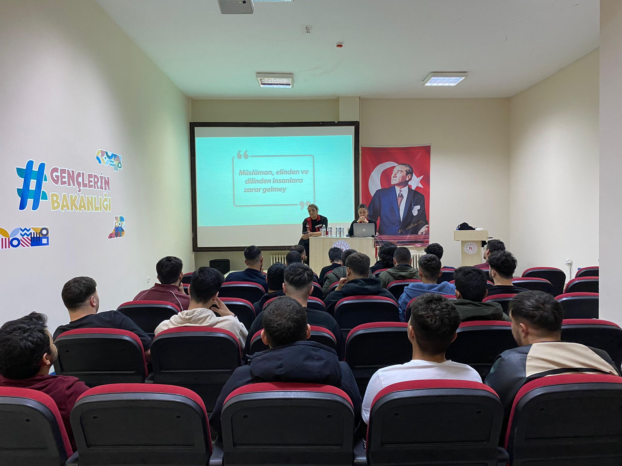 Kadına Yönelik Şiddetle Mücadelede Gençlere Farkındalık Eğitimi