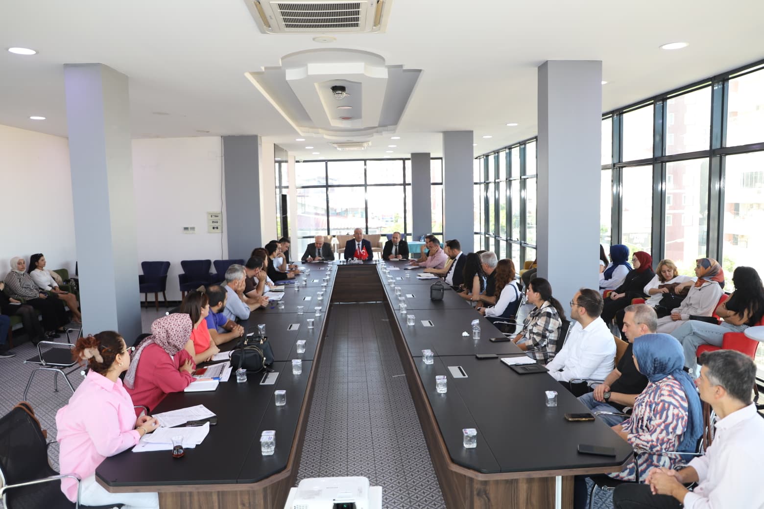 ENGELLİ BİREYLERE SUNULAN HİZMETLERİMİZİ GÜÇLENDİRMEYE DEVAM EDİYORUZ