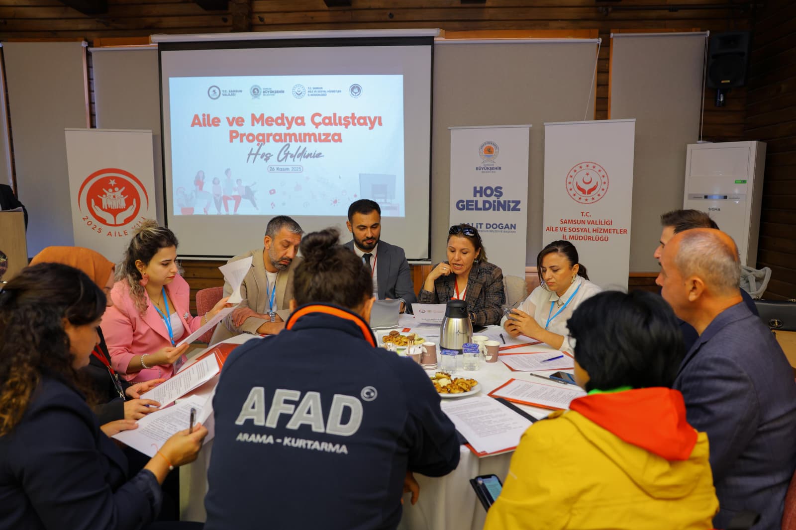 “Aile ve Medya” Çalıştayında Dijital Çağda Aile Olmak Konuşuldu