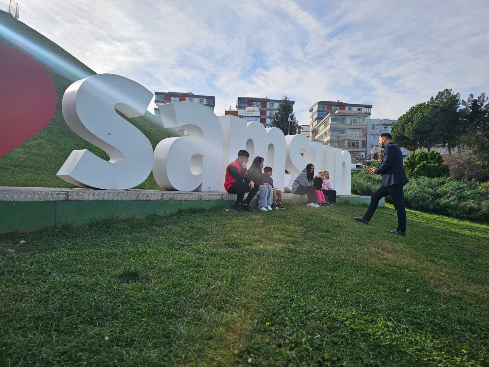 Ebeveyn Kaybı Yaşamış Çocuklar ve Aileleriyle Bir Araya Geldik  