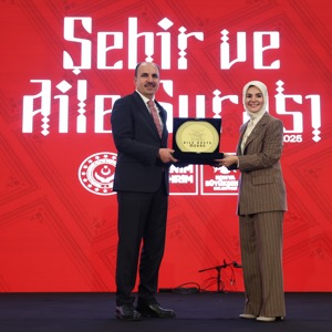 Bakanımız Göktaş, Konya'da Şehir ve Aile Şurası'nda konuştu - fotoğraf 3