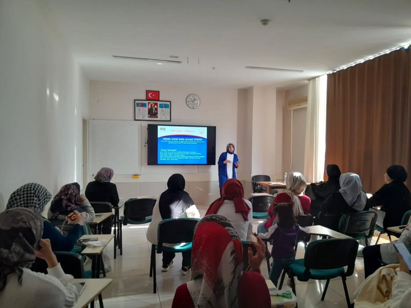 Finansal Okuryazarlık, Aile Bütçe ve Kaynak Yönetimi Eğitimi Verildi