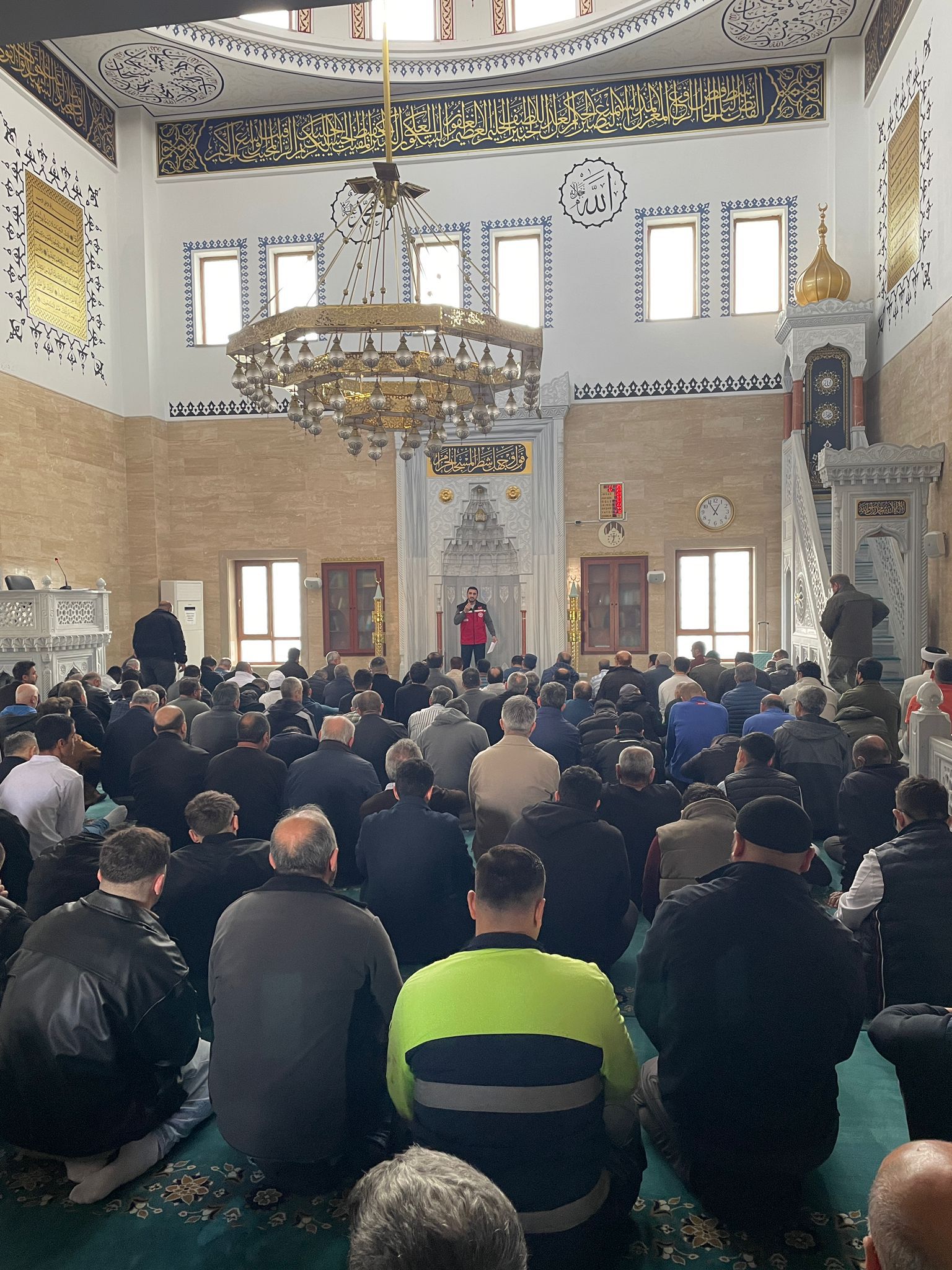 İlimiz Genelindeki Camilerde Cuma Namazı Öncesi Koruyucu ve Önleyici Hizmetlerimiz Kapsamında Farkındalık Eğitimlerimiz Devam Ediyor.