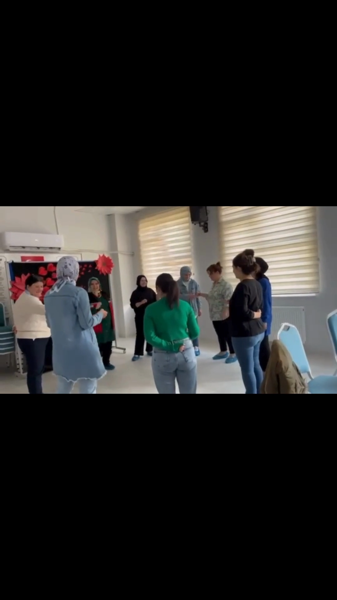 7 Ocak Anaokulu Velileriyle Aile İçi İletişim Eğitimi Gerçekleştirildi