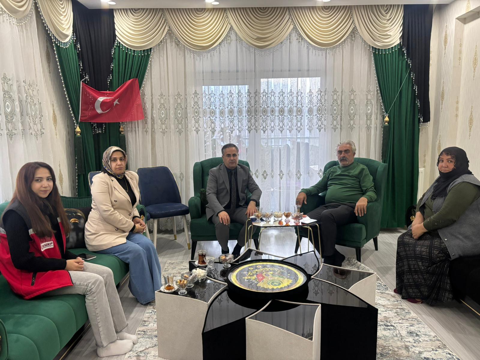 Şehidimiz Alparslan Kurt’un ailesine vefa ziyareti