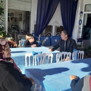 “Güneşli Bir Günde Kuşaklar Arası Keyifli Buluşma” - fotoğraf 2