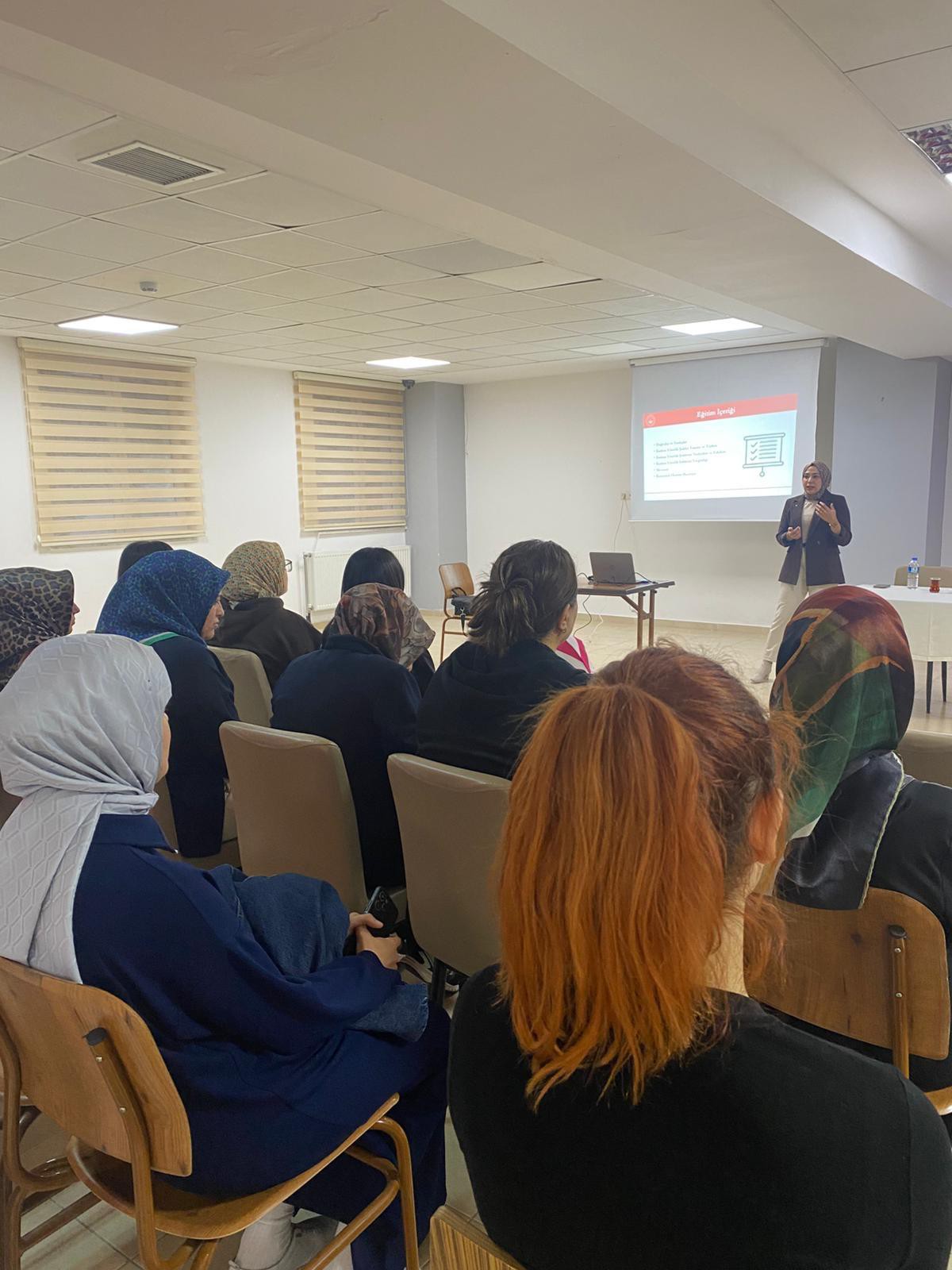 Şiddet Önleme ve İzleme Merkezimiz tarafından Nevşehir Kız Yurdundaki Kız Öğrencilere Yönelik Eğitim Gerçekleştirildi