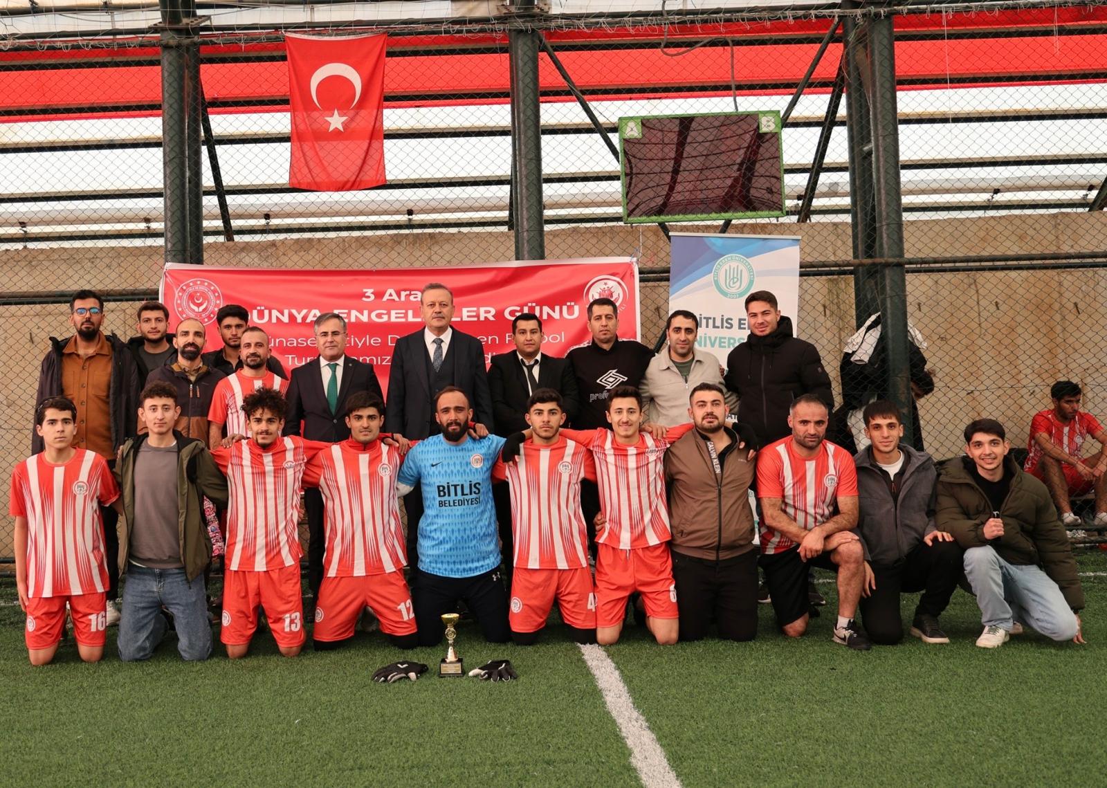 3 Aralık Dünya Engelliler Günü: Halı Saha Futbol Turnuvası Gerçekleşti