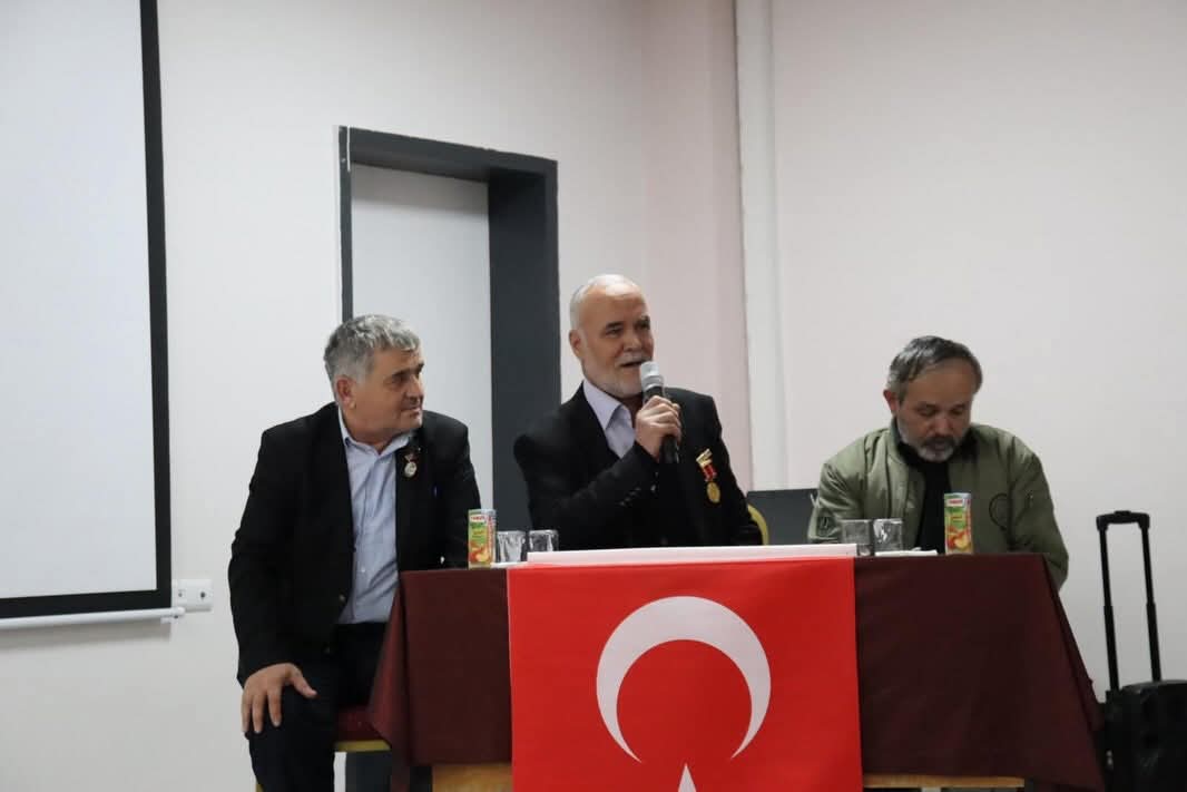 Vatan ve Kahramanlık Buluşmalarında Gönüllere Dokunan Anlar