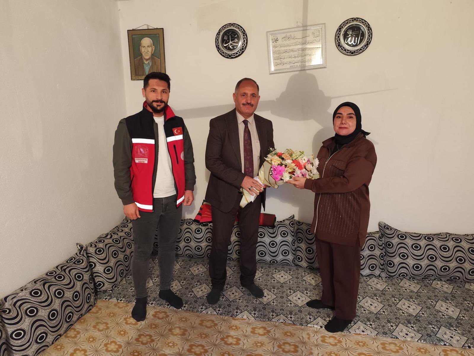 Şırnak’ta Dünya Kadın Hakları Günü kapsamındaki anlamlı ziyaret