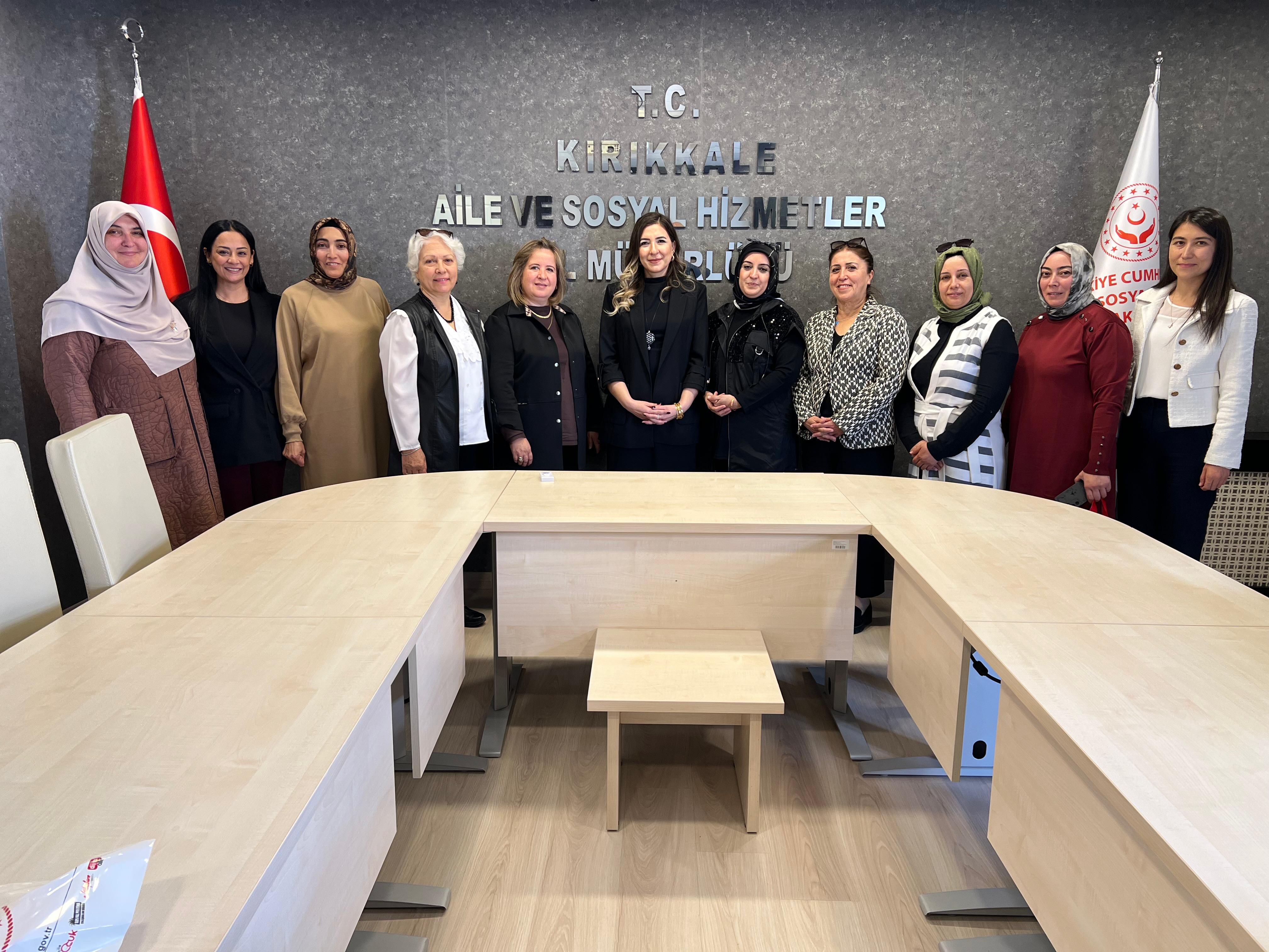 İl Müdürümüz Sayın Çiğdem AÇIKYILDIZ KAZEL, “19 Kasım Dünya Kadın Girişimciler Günü” kapsamında gerçekleştirilen programda ilimizdeki kadın girişimcilerle bir araya geldi.