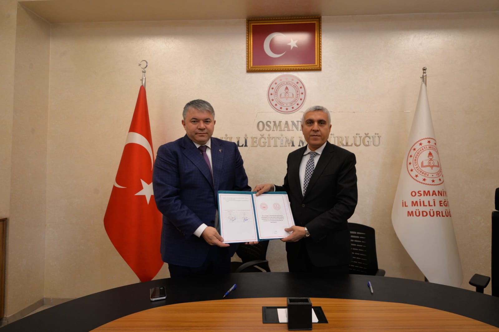 İl Müdürlüğümüz ile Osmaniye İl Millî Eğitim Müdürlüğü arasında, “Sanata Teşvik ve Sanatla Yaşam Programı İş Birliği Protokolü” imzalandı.