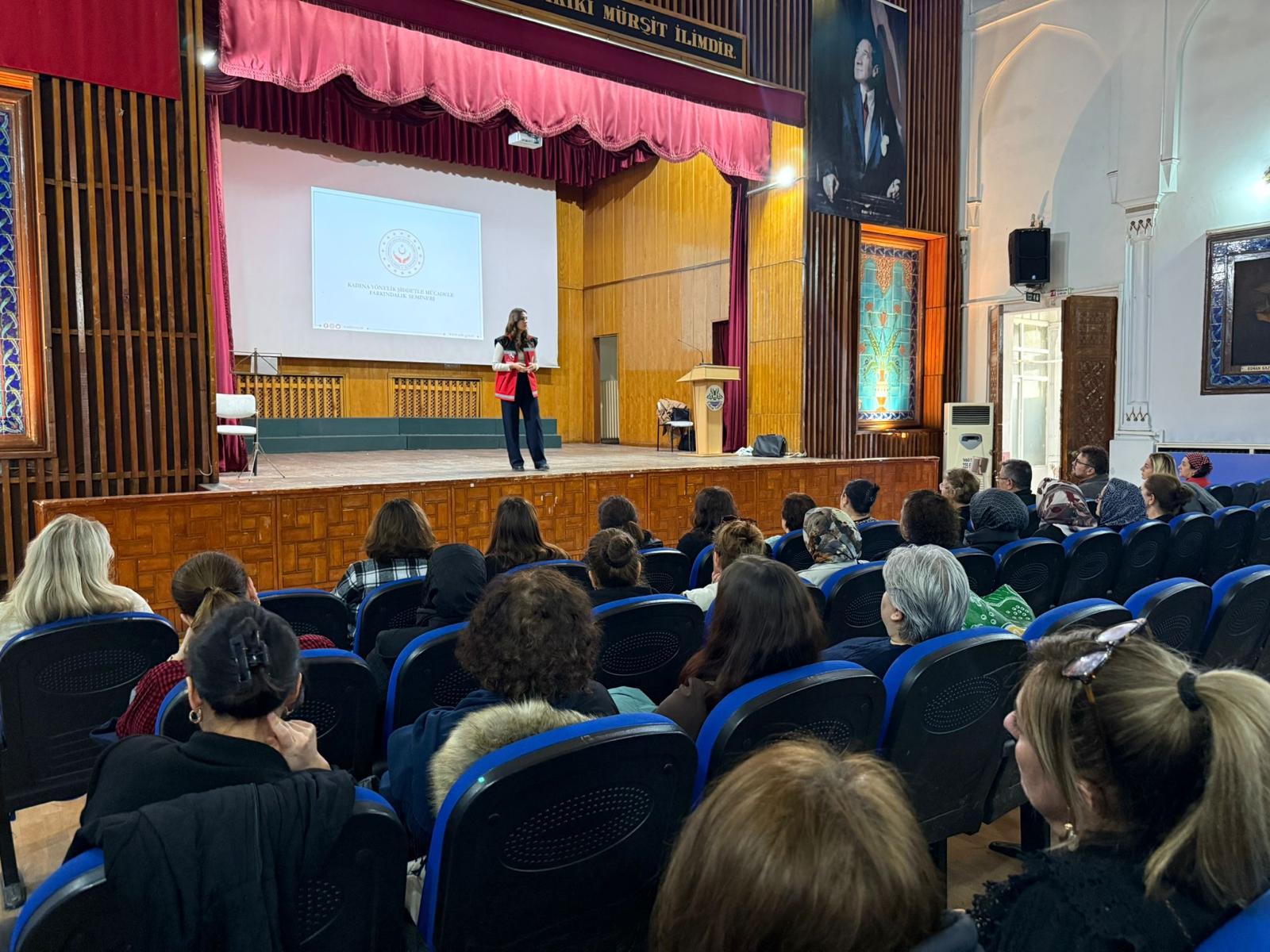 Kadına Yönelik Şiddetle Mücadele Eğitimi Verildi.