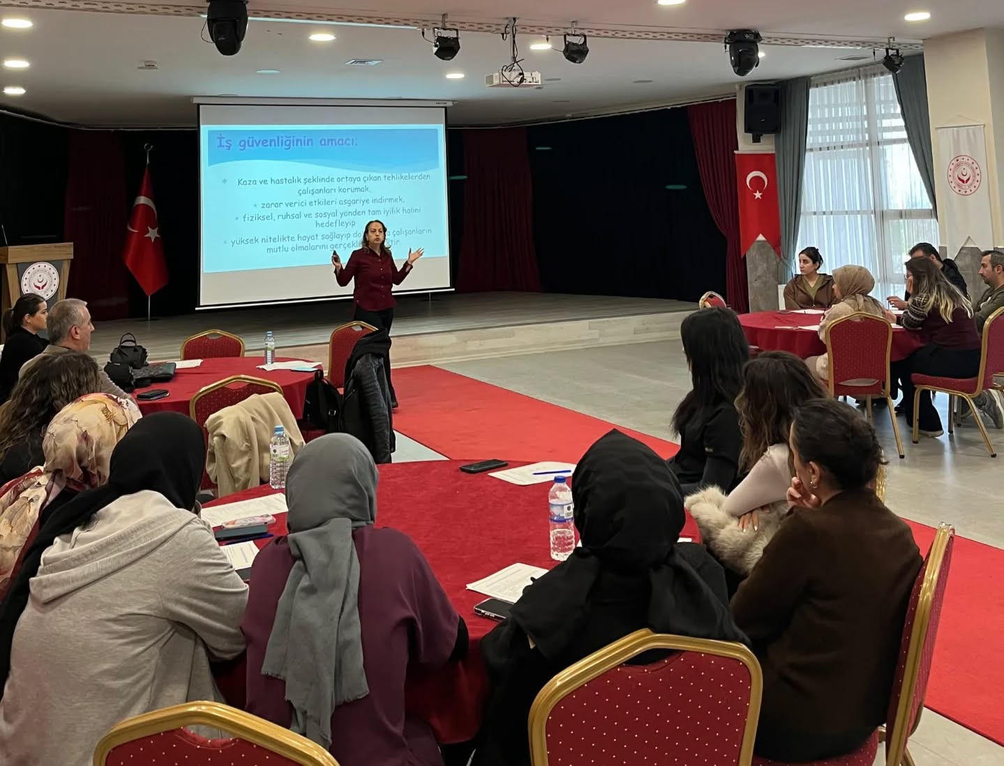 İş Sağlığı ve Güvenliği Eğitimi Düzenlendi