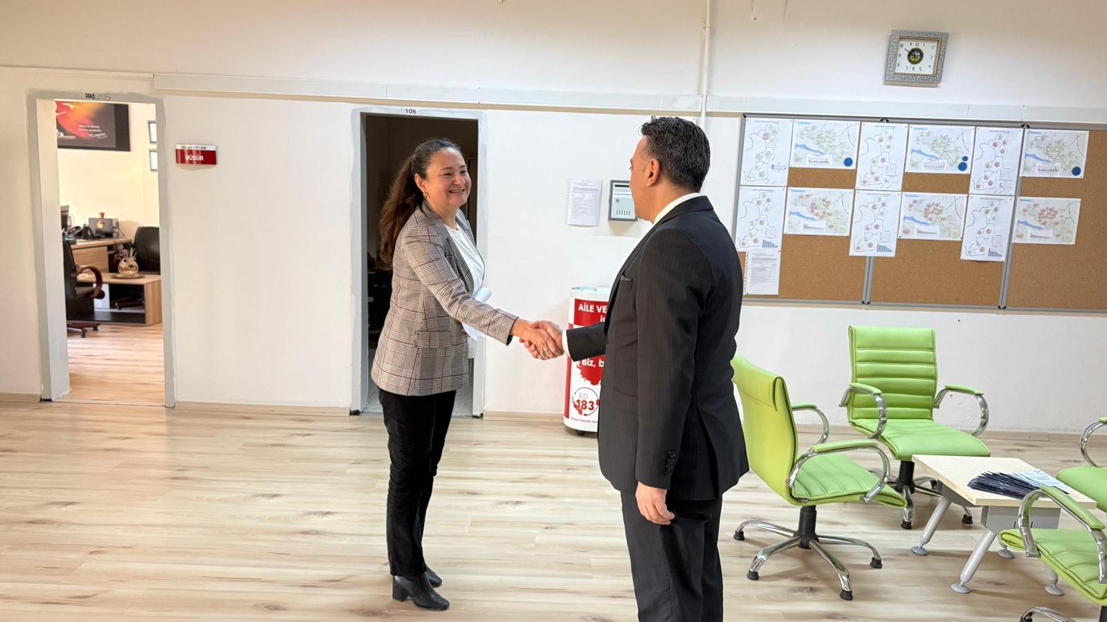 Edirne Aile ve Sosyal Hizmetler İl Müdürlüğüne Bağlı Kuruluşlara ziyaret ve denetimler yapıldı.