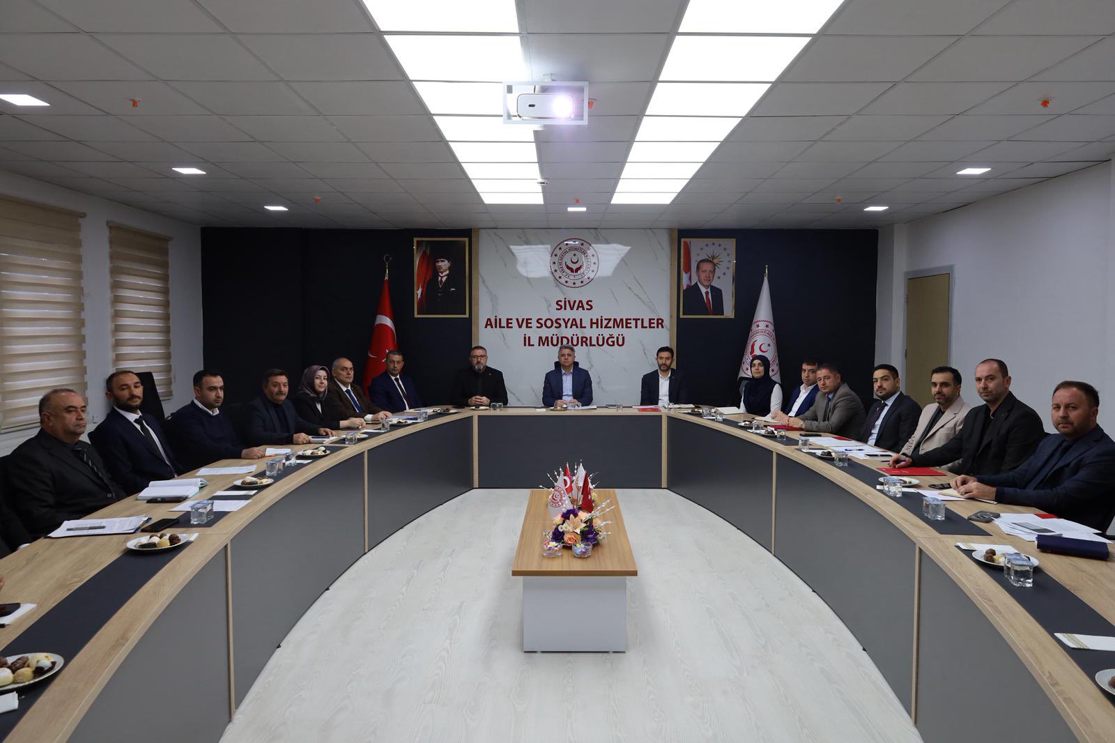 Aile Yılı Kapsamında Kuruluş Müdürleri Değerlendirme Toplantısı