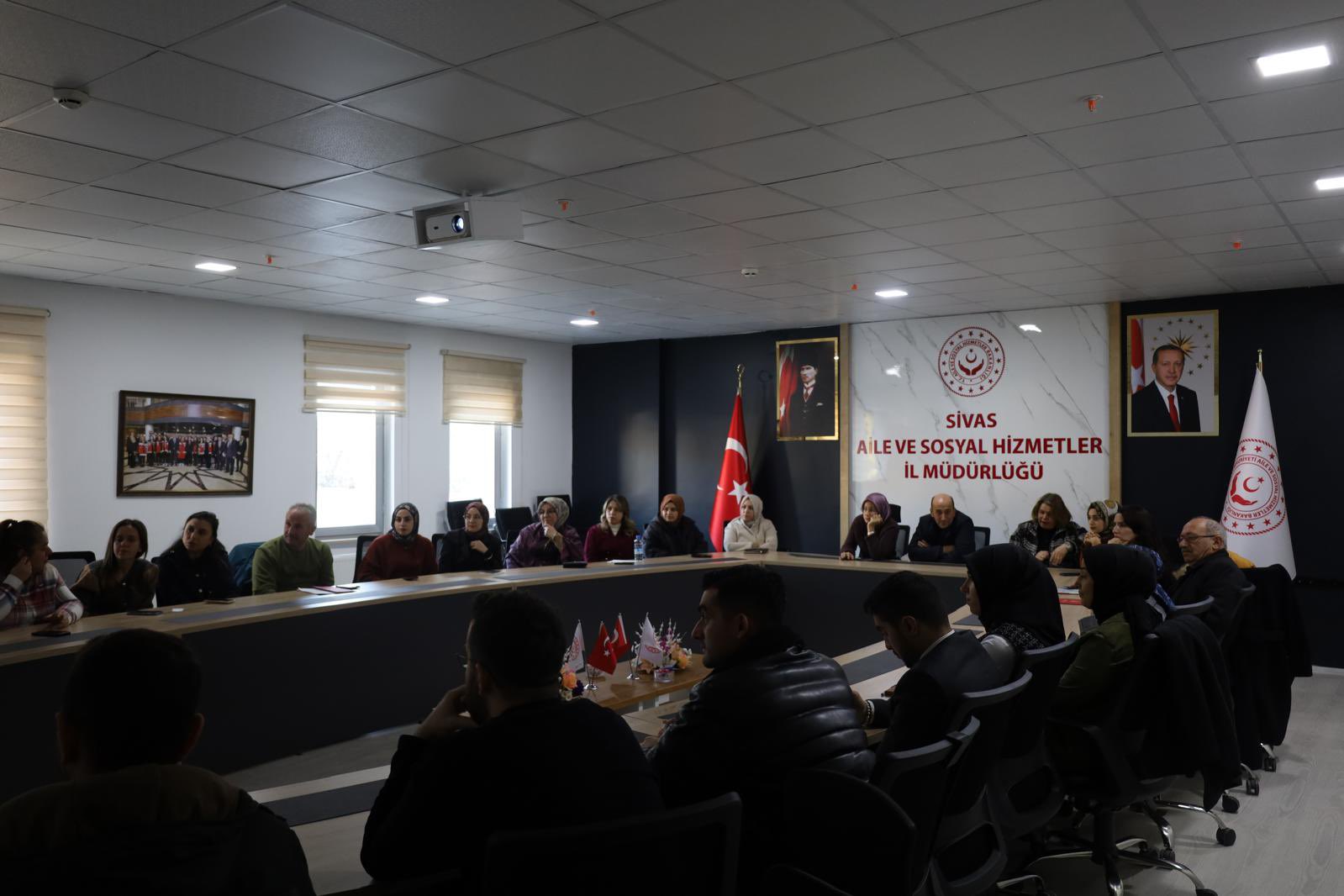Çocuklar Güvende Uygulaması Kapsamında Hizmet İçi Eğitim