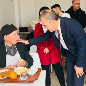 Hilmi Hafize Evin Huzurevine Ziyaret - fotoğraf 4