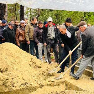 Gazimiz Rıza Ak’ın Kıymetli Eşi  Makbule Ak’a Veda - fotoğraf 1
