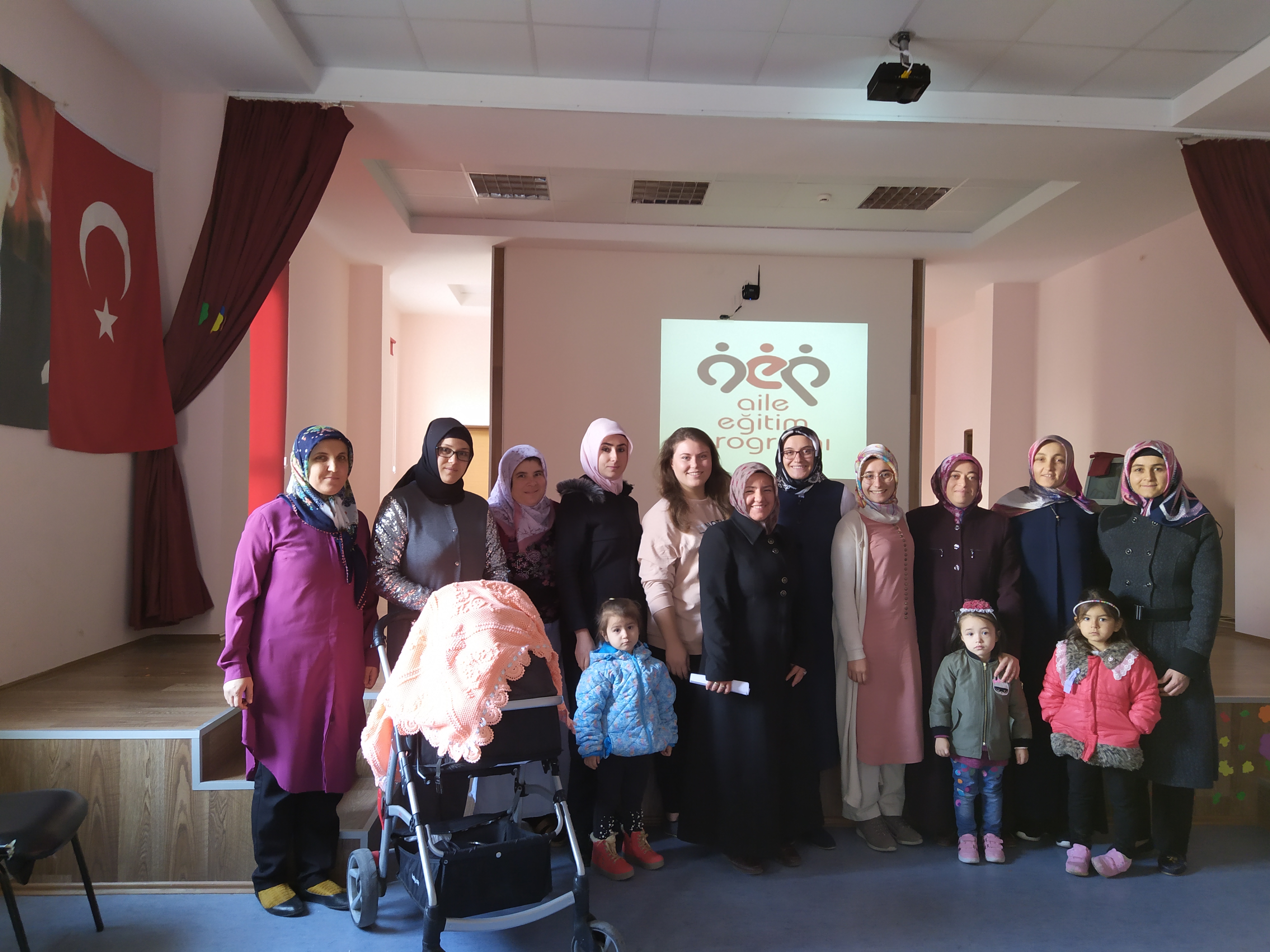 Atatürk İlkokulu Velilerine Aile Hukuku Konusunda Eğitim Verildi