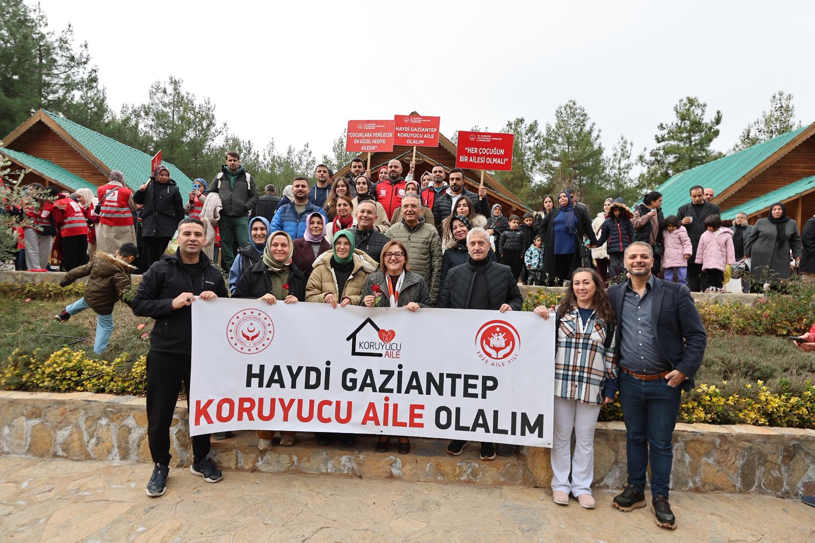 Gaziantep’te Koruyucu Aile Farkındalık Doğa Yürüyüşü Gerçekleştirildi