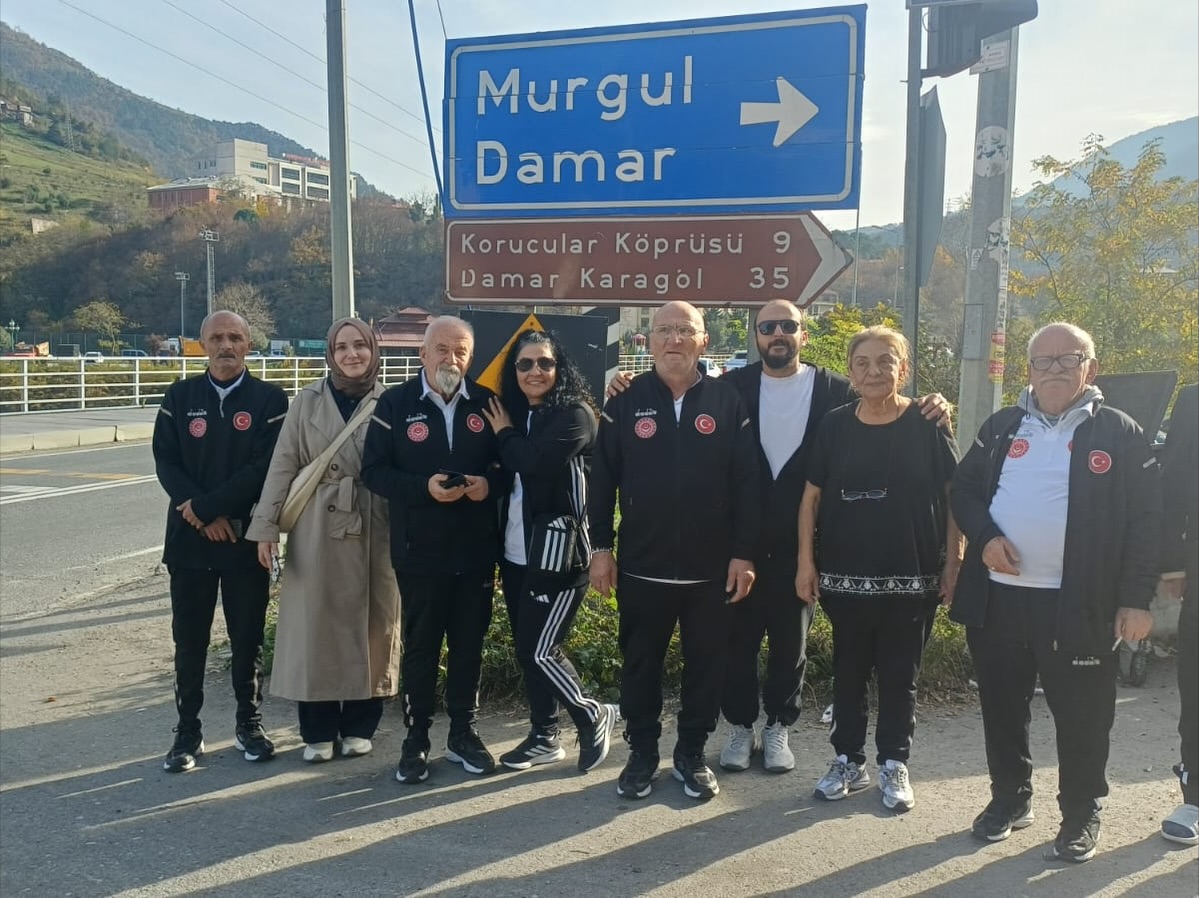ACM Huzurevi Bocce Takımı, deplasmanda karşılaştığı Artvin/Murgul Huzurevi Bocce Takımını üstün bir performansla mağlup ederek Türkiye Şampiyonasına katılma hakkı elde etti.