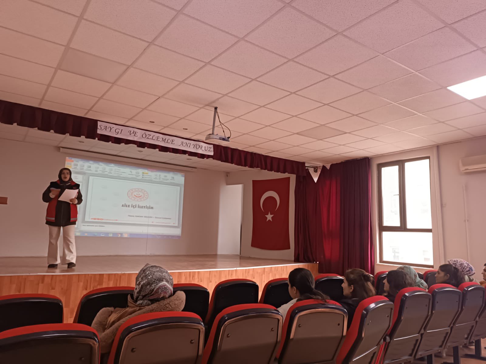 “Akran Zorbalığı” ve “Aile İçi İletişim” Eğitimi