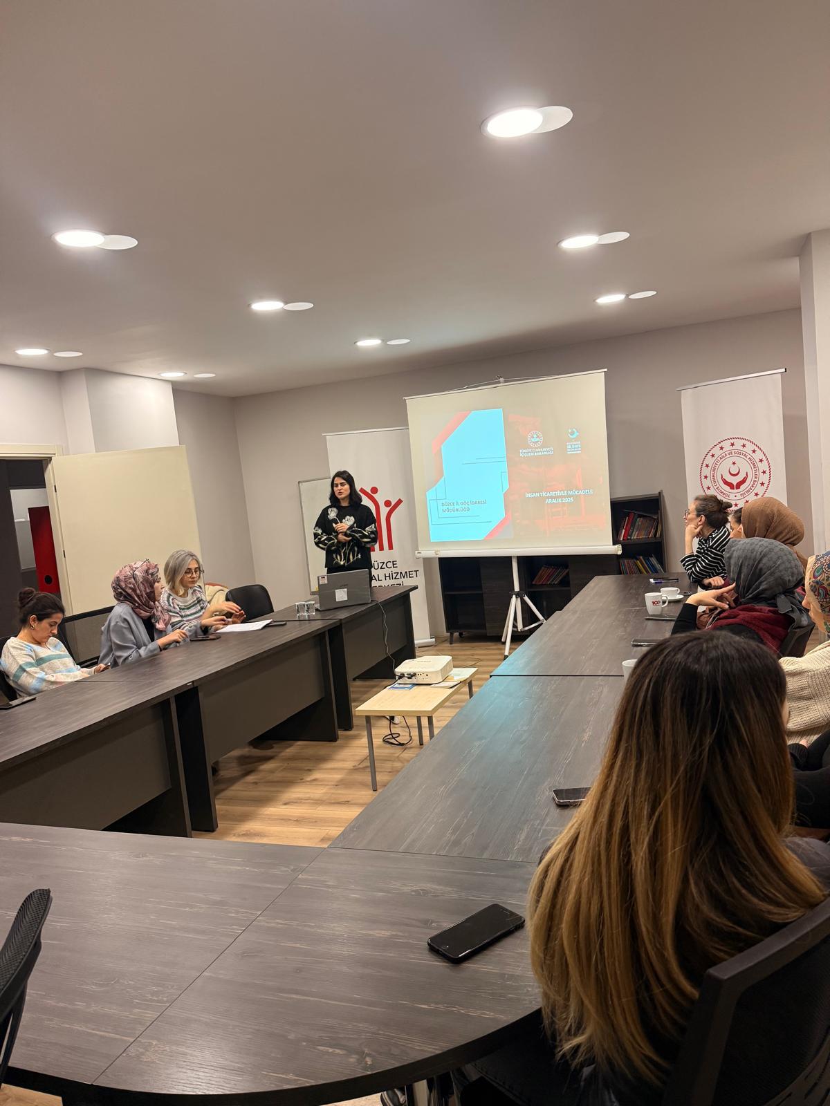 İnsan Ticareti ile Mücadele Farkındalık Eğitimi Gerçekleştirildi.