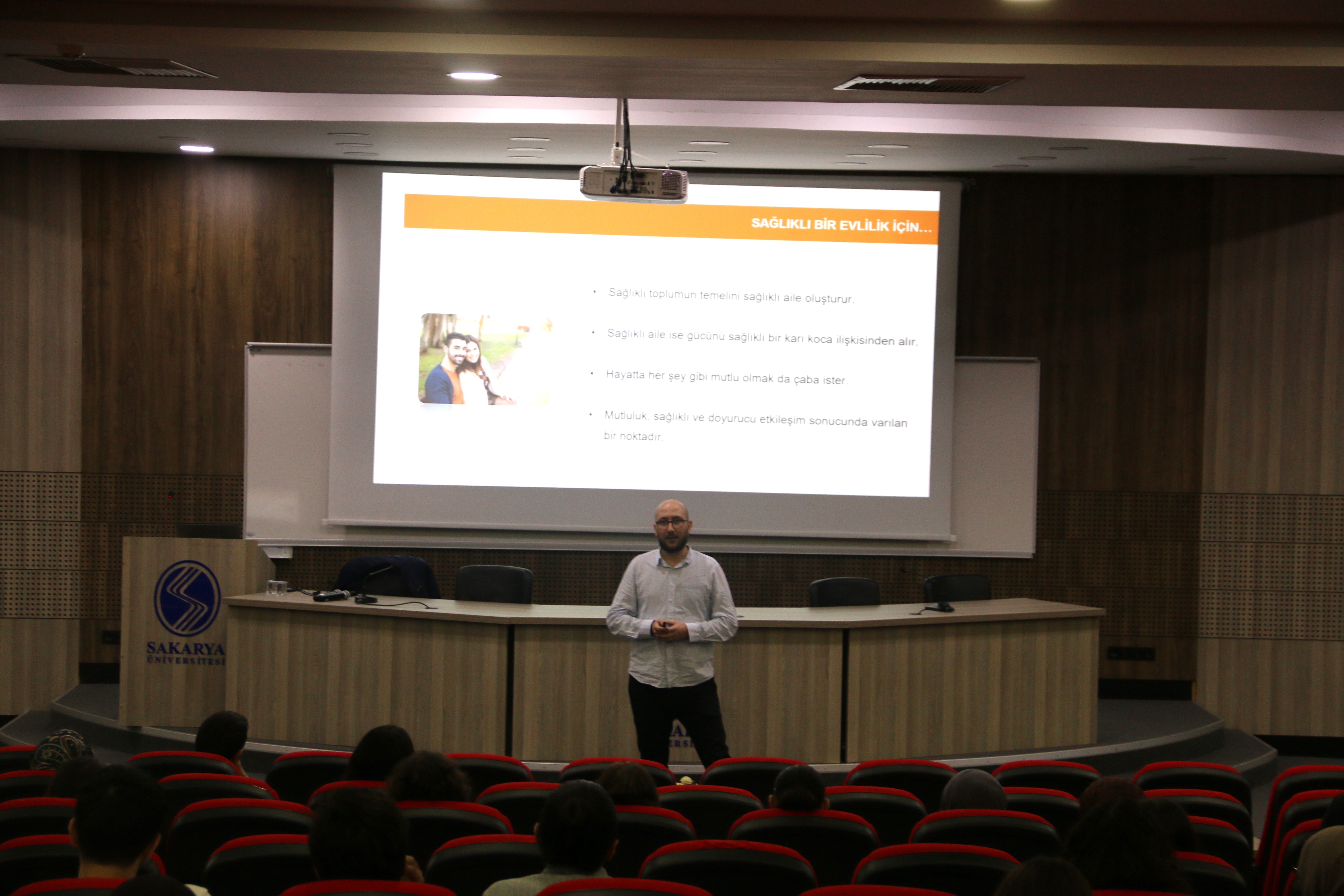 Üniversitede Aileye Dair Bir Başlangıç