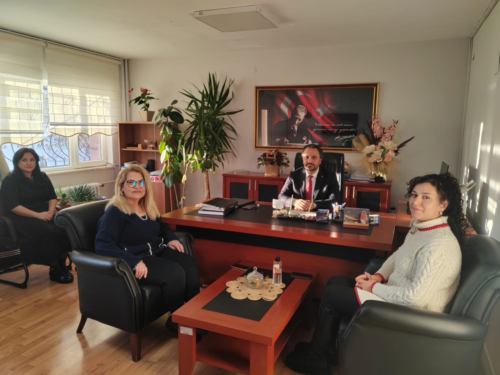 İl Müdürümüz Mahmut SELÇUK Kadın Konukevimizi ziyaret ederek incelemelerde bulundu. 