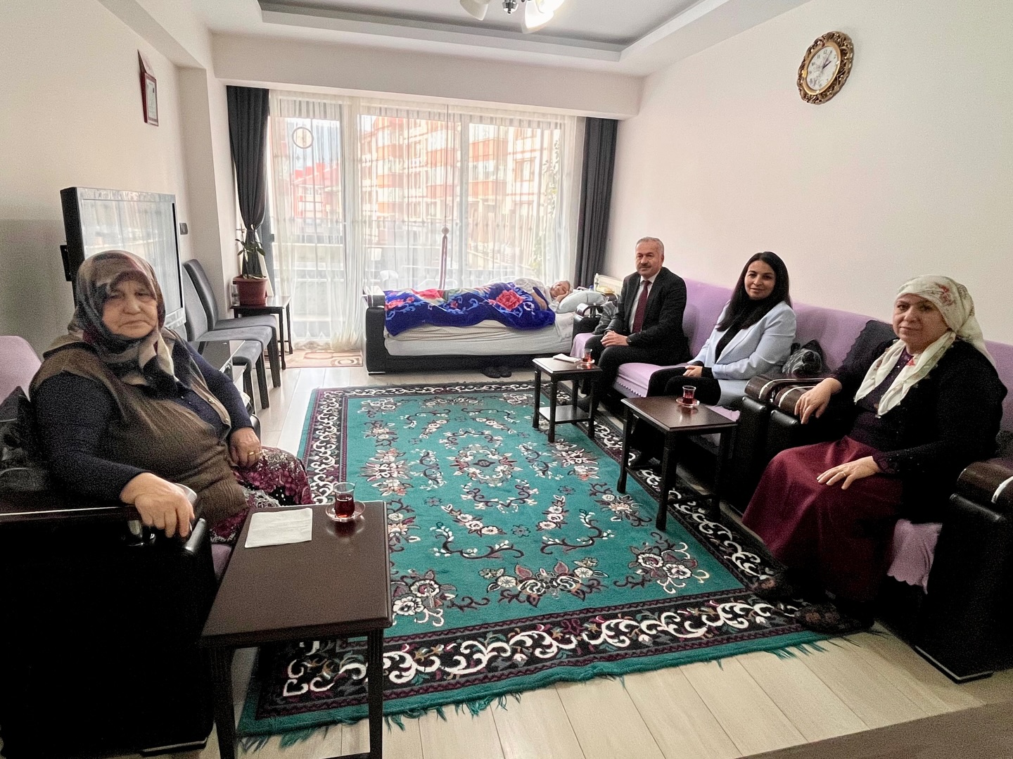 Aziz Şehidimiz Çetin Kök’ün Kıymetli Annesi İfakat Kök’ü Hanelerinde Ziyaret Ettik